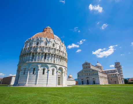 bigstock-Pisa-Piazza-Del-Duomo-With-Ba-54243695